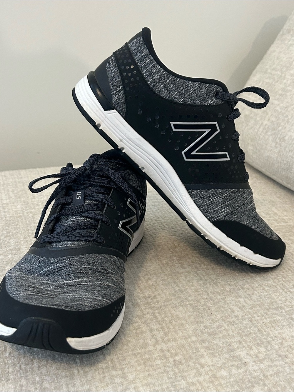 New Balance women's Black & Gray Athletic Sneakers